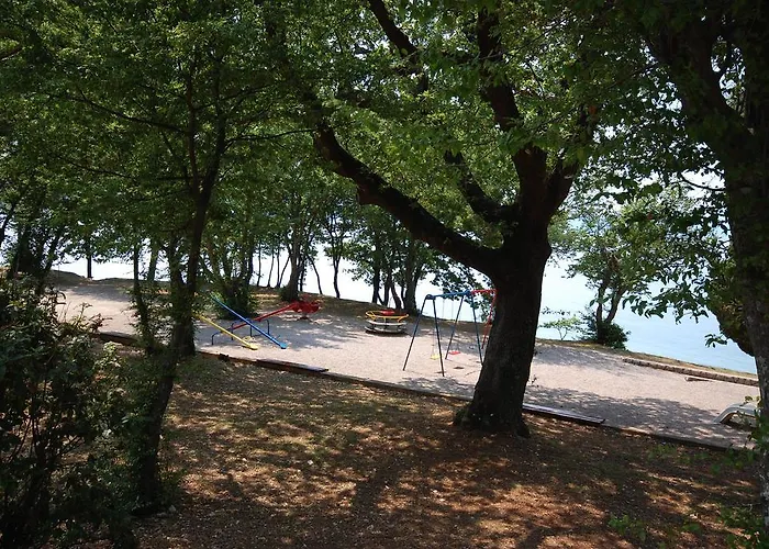 Mladan By El-pi Tours Njivice