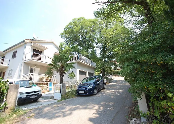 Mladan By El-pi Tours Njivice