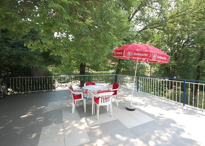 Apartament Mladan By El-pi Tours *