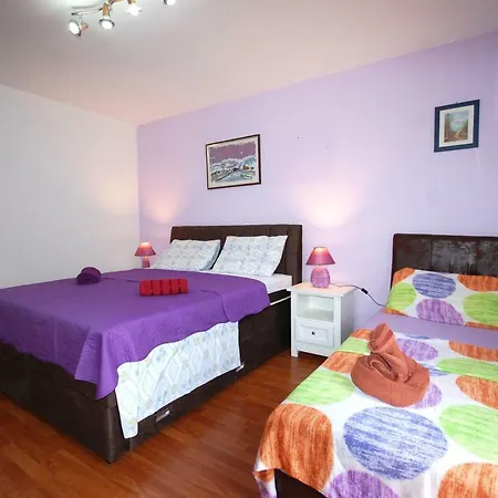 Mladan By El-pi Tours